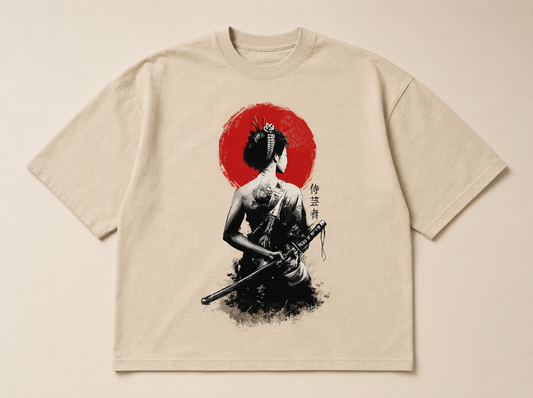 Samurai Grace sandfärgad T-shirt framifrån